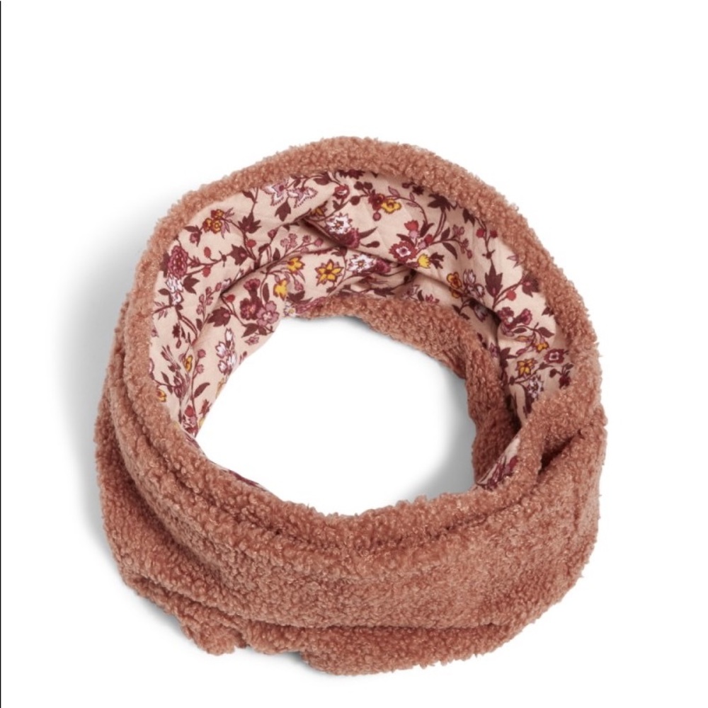 Vera Bradley Teddy Fleece Loop Scarf- Blush Fig